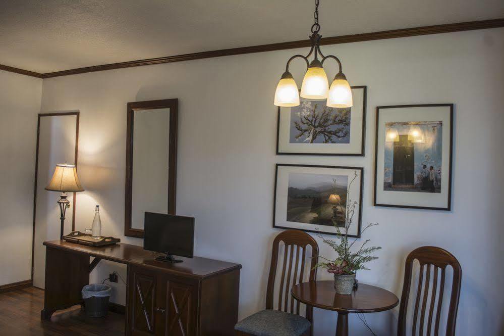 Hotel Residencia Del Sol Guatemala City Luaran gambar